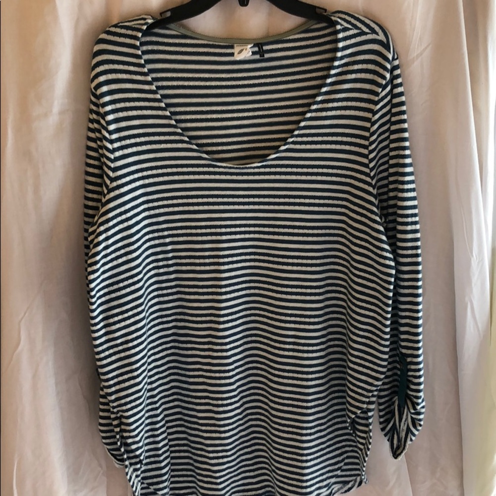 🌸Anthropologie green & white striped top